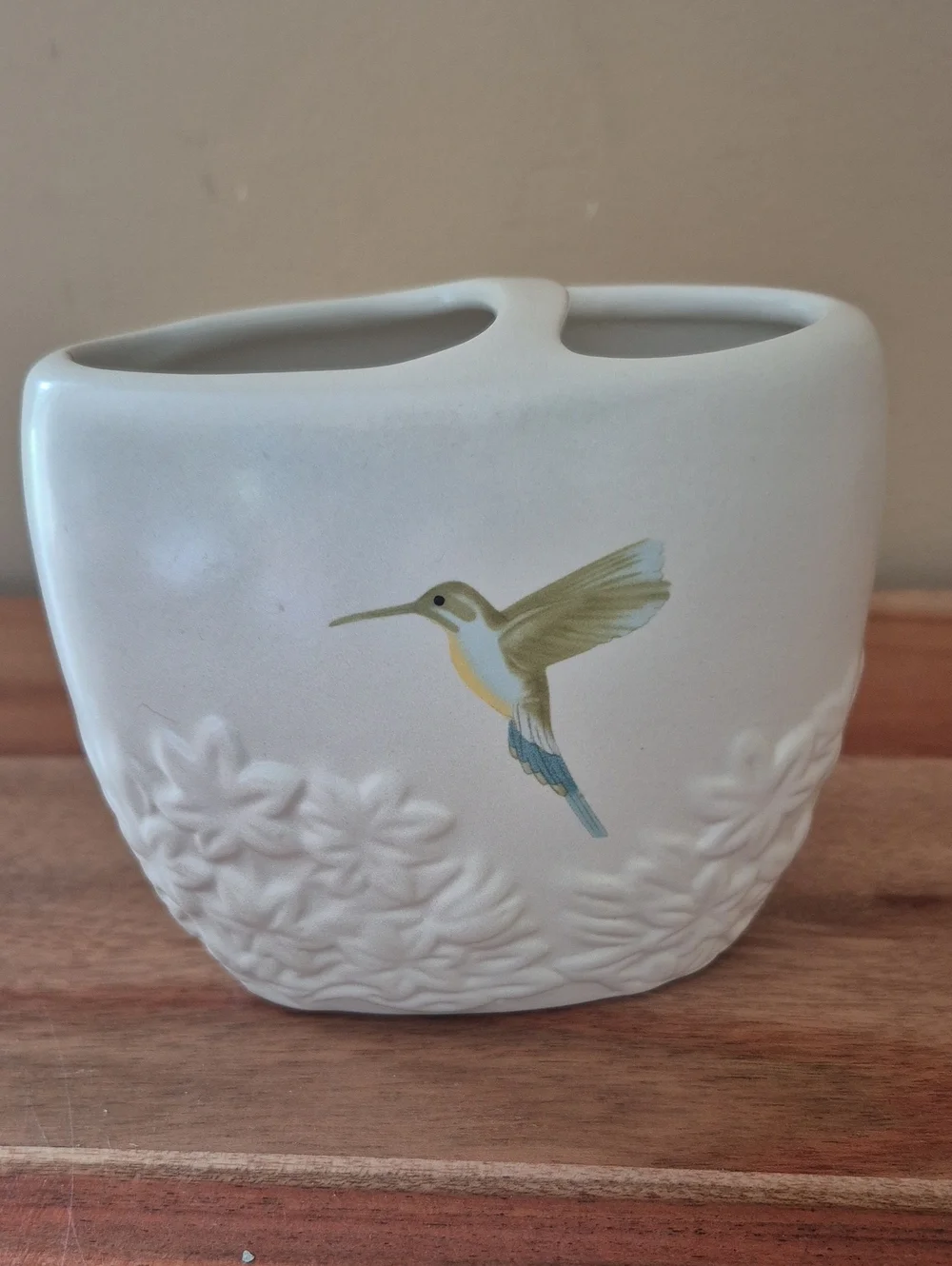 Hummingbird Ceramic Toothbrush Holder